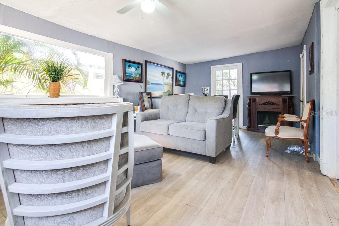 Enclosed Lani made into Florida sun room