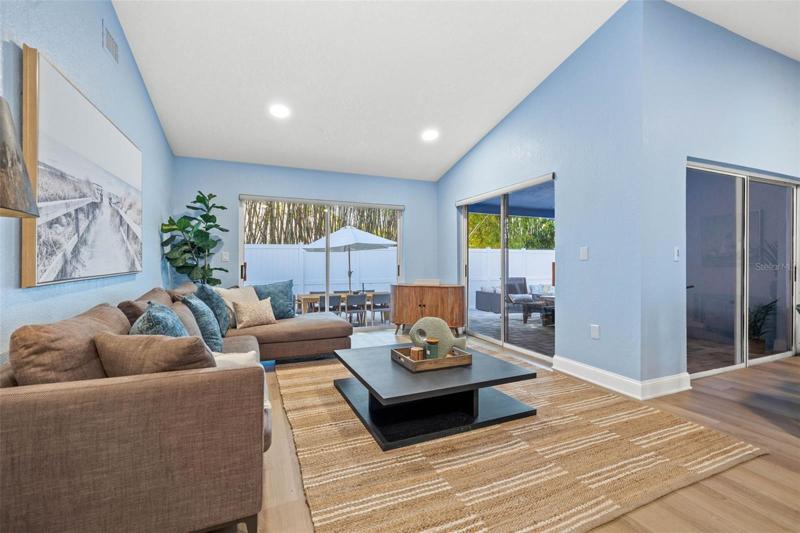 indoor / outdoor living is what we love about FL!