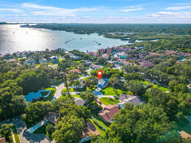 Close to water and the beaches!