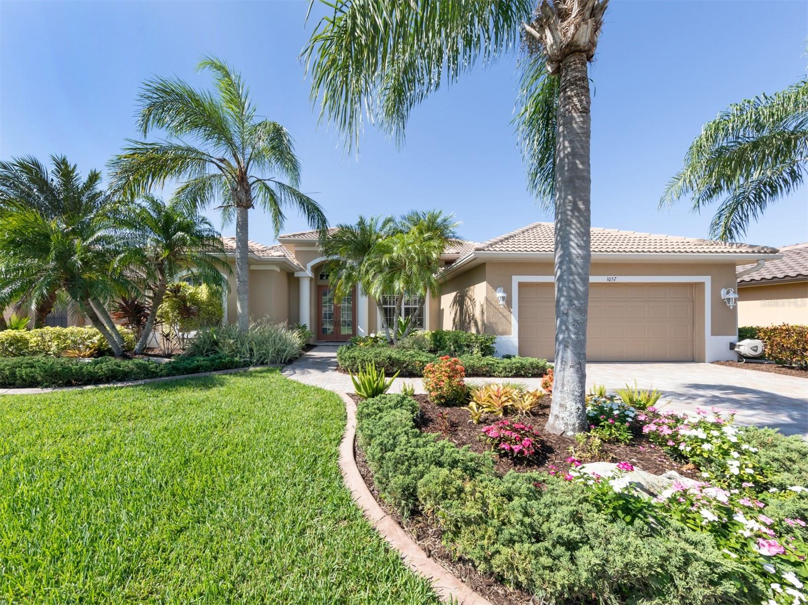 1057 Tuscany Boulevard, Venice, Florida 34292, 4 Bedrooms Bedrooms, ,3 BathroomsBathrooms,Residential,For Sale,TUSCANY,N6127535