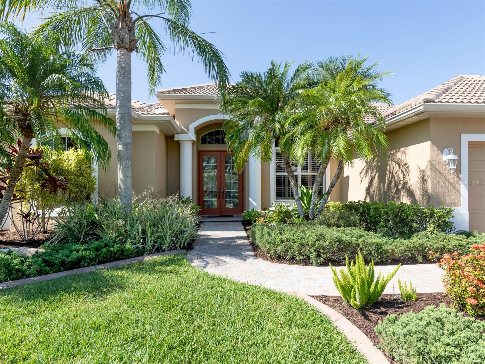 1057 Tuscany Boulevard, Venice, Florida 34292, 4 Bedrooms Bedrooms, ,3 BathroomsBathrooms,Residential,For Sale,TUSCANY,N6127535