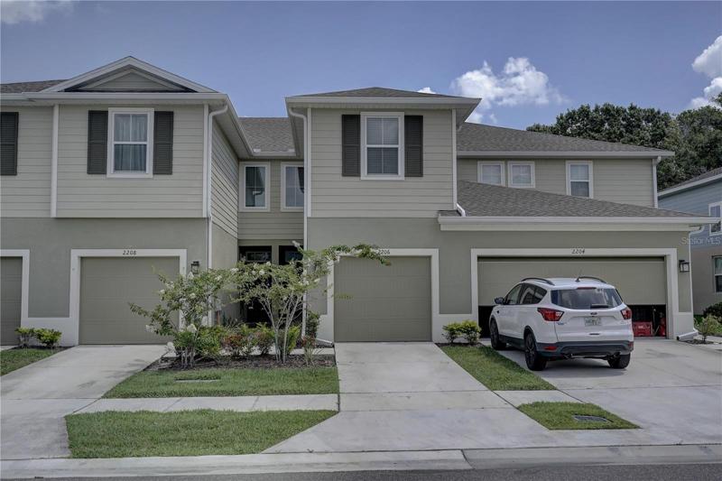 Exterior Front_1