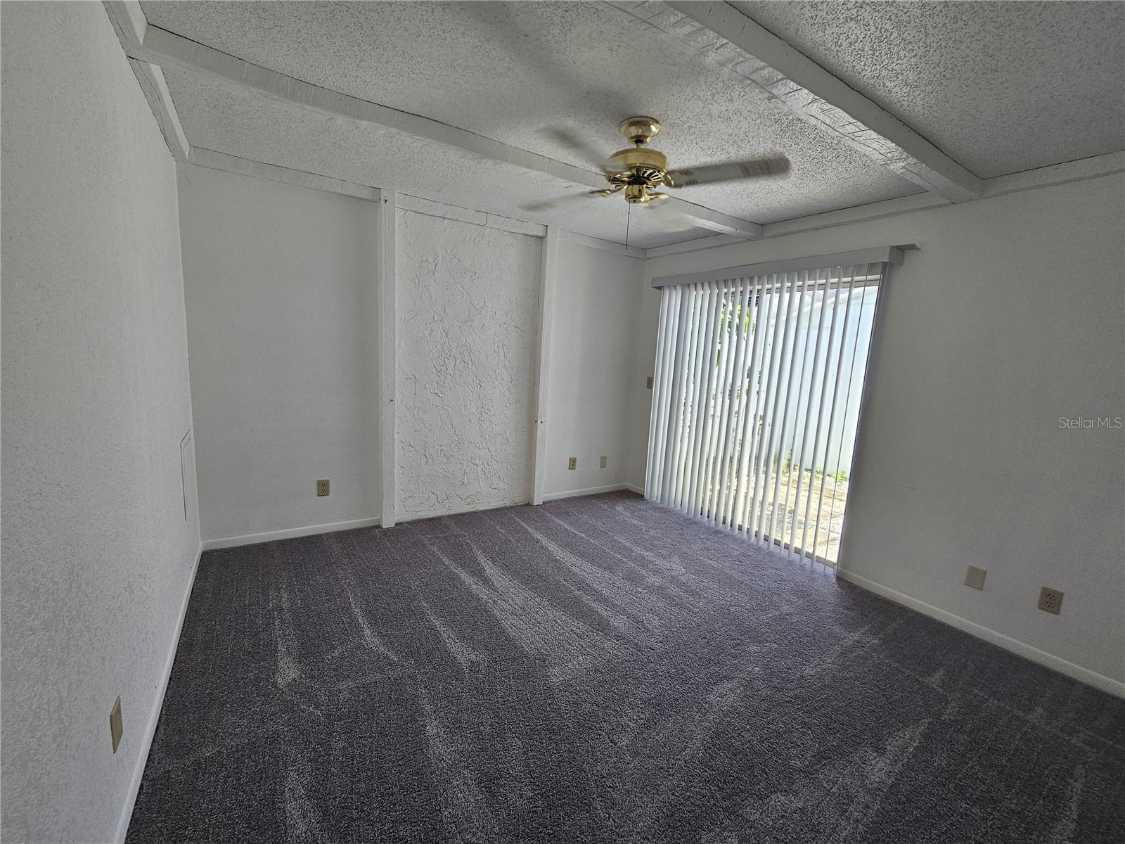 Bonus Room overlooks small screened garden room