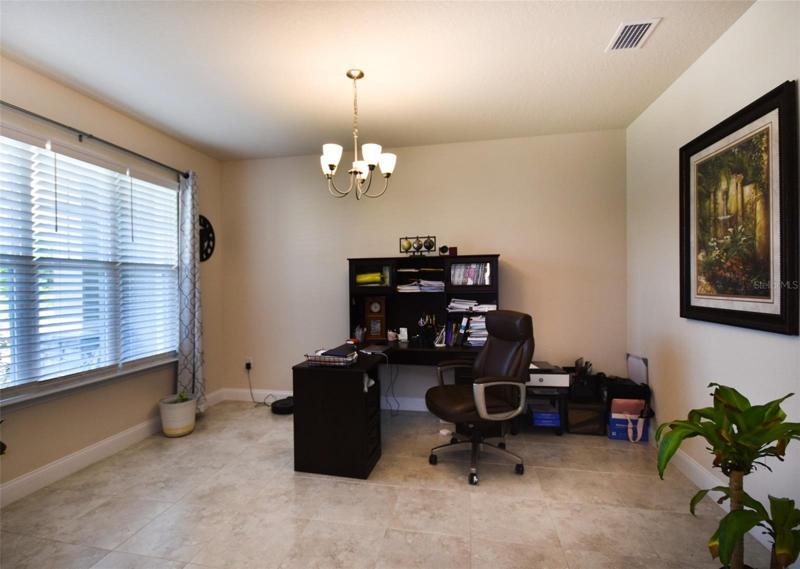 Flex Room/Office