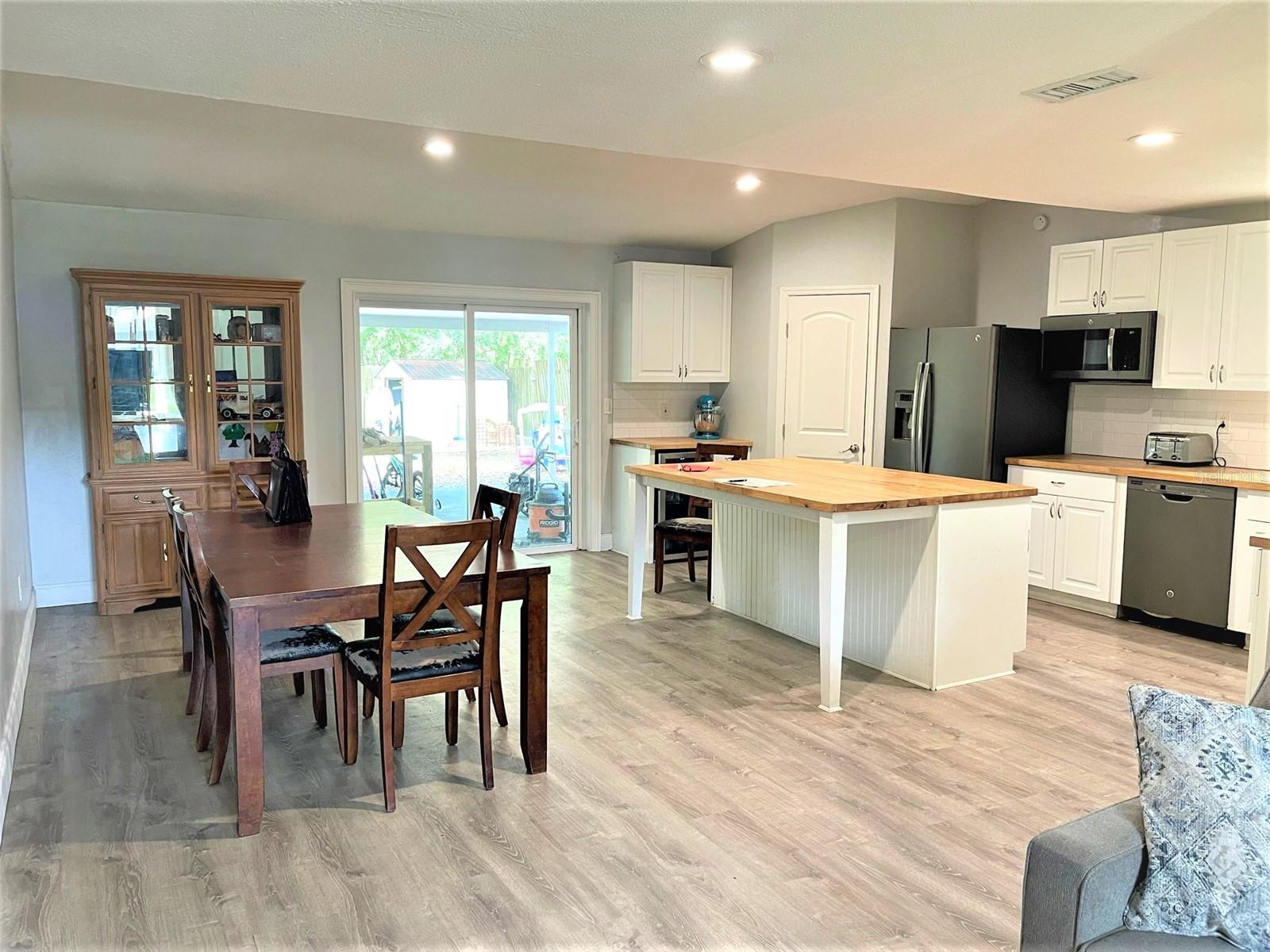Kitchen/Dining room