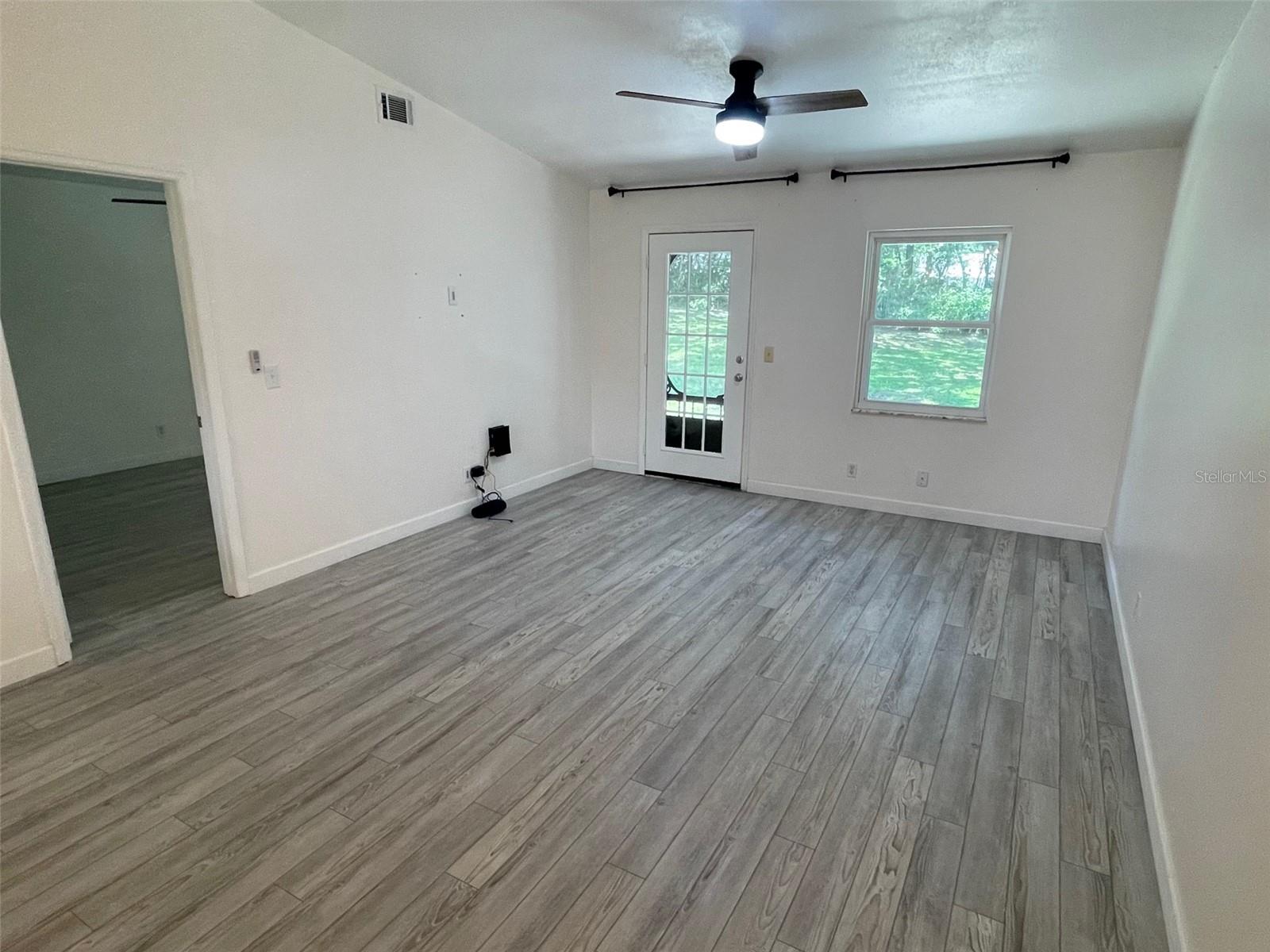 Kitchen looking toward back