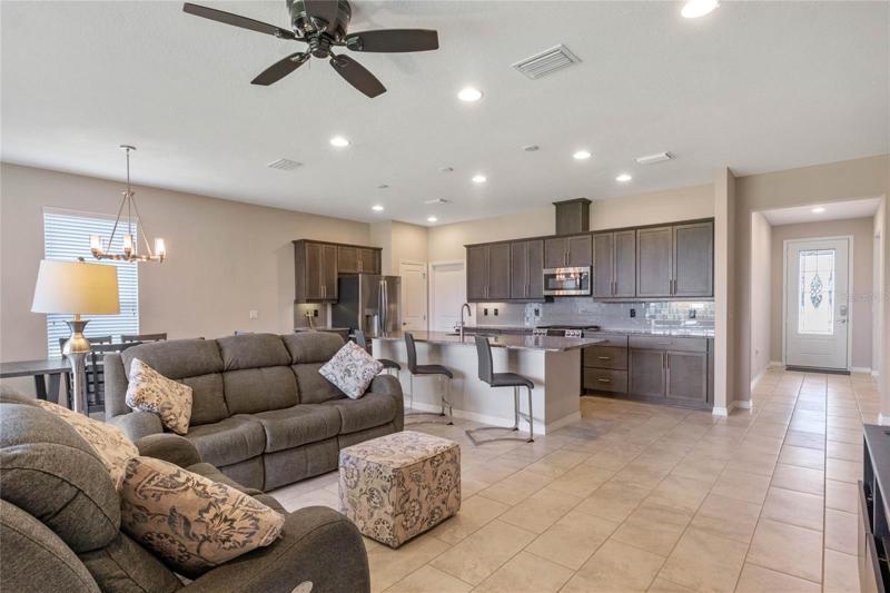 STYLISH TILE THROUGHOUT THE HOME -NO CARPET