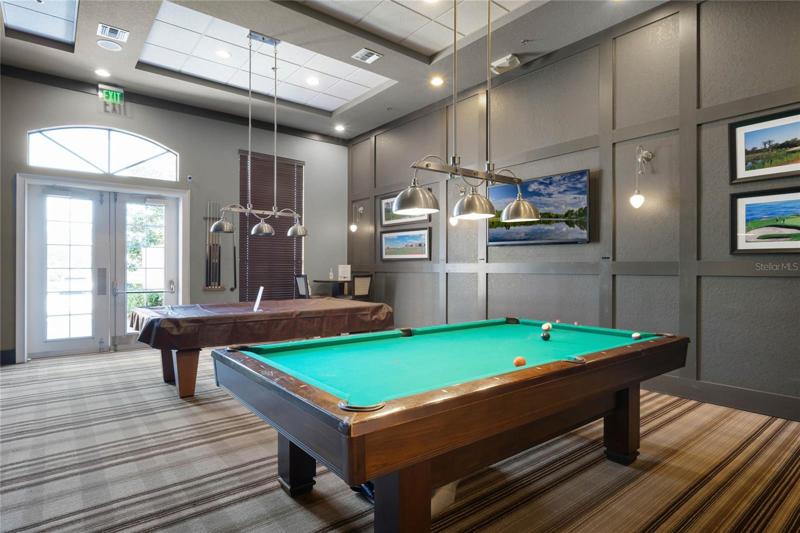 BILLIARD ROOM&GOLF SIMILATOR