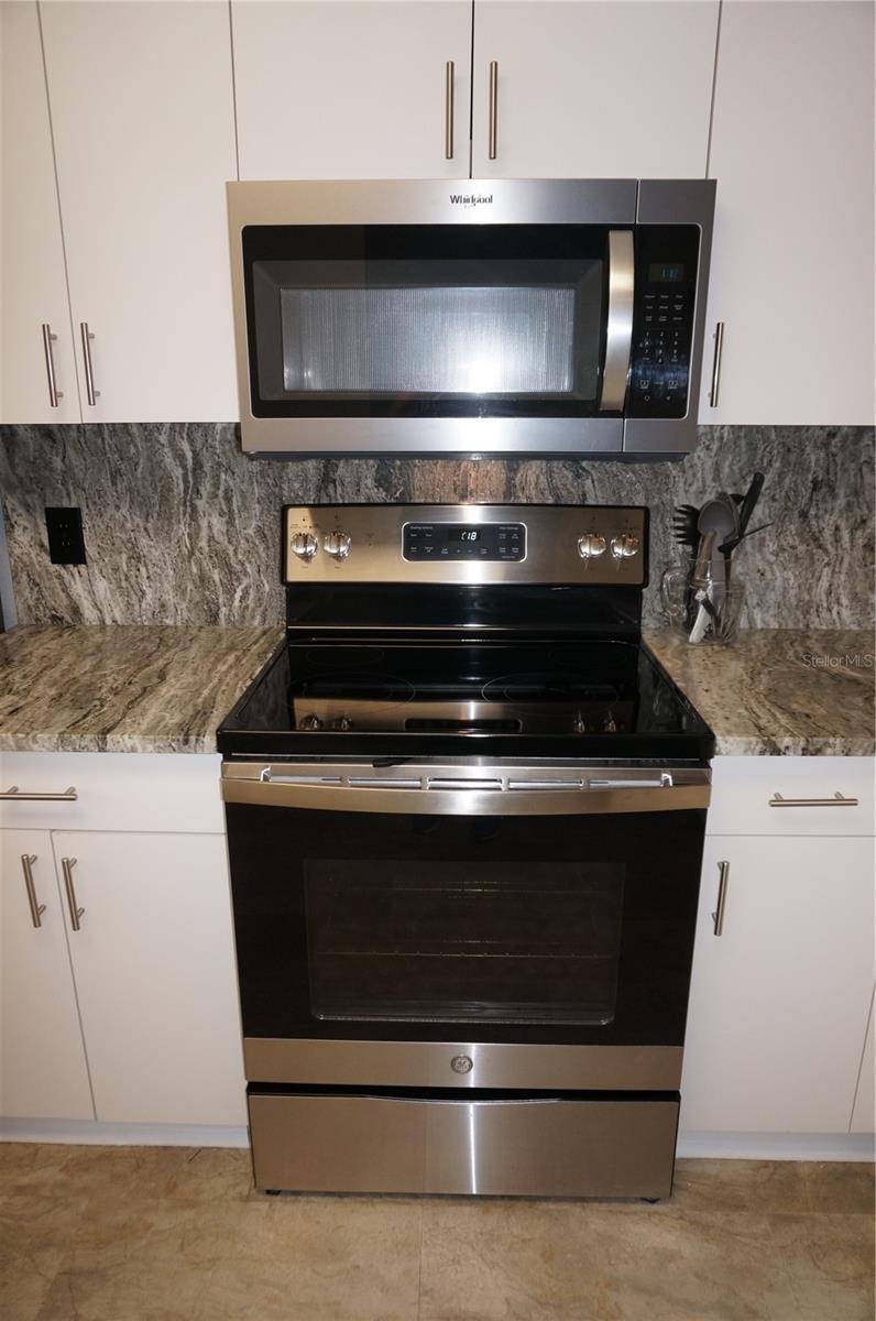 175 Kings Highway #733, Punta Gorda, Florida 33983, 2 Bedrooms Bedrooms, ,2 BathroomsBathrooms,Residential,For Sale,KINGS,C7477465