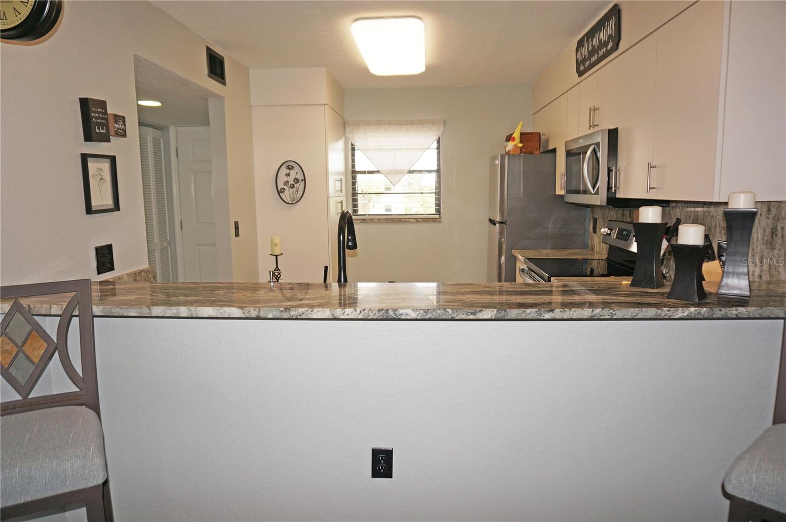 175 Kings Highway #733, Punta Gorda, Florida 33983, 2 Bedrooms Bedrooms, ,2 BathroomsBathrooms,Residential,For Sale,KINGS,C7477465