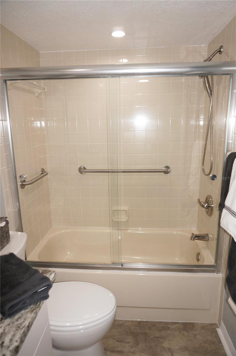 175 Kings Highway #733, Punta Gorda, Florida 33983, 2 Bedrooms Bedrooms, ,2 BathroomsBathrooms,Residential,For Sale,KINGS,C7477465