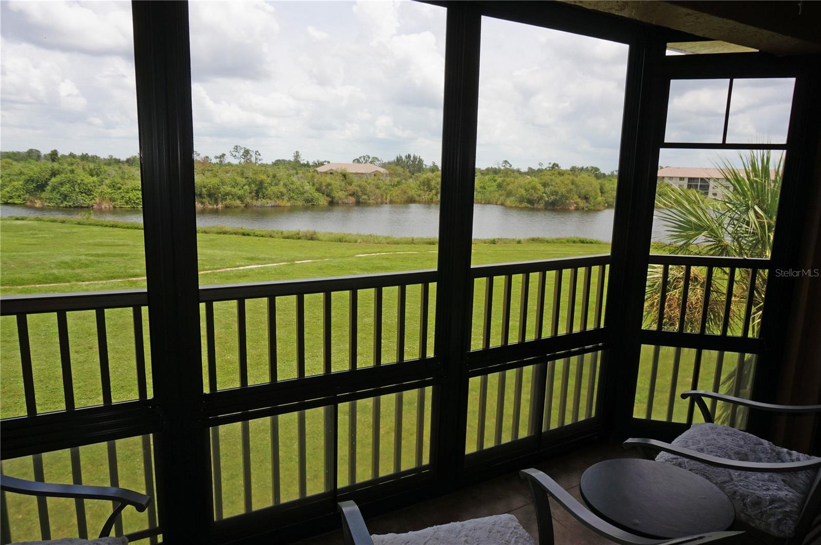 175 Kings Highway #733, Punta Gorda, Florida 33983, 2 Bedrooms Bedrooms, ,2 BathroomsBathrooms,Residential,For Sale,KINGS,C7477465