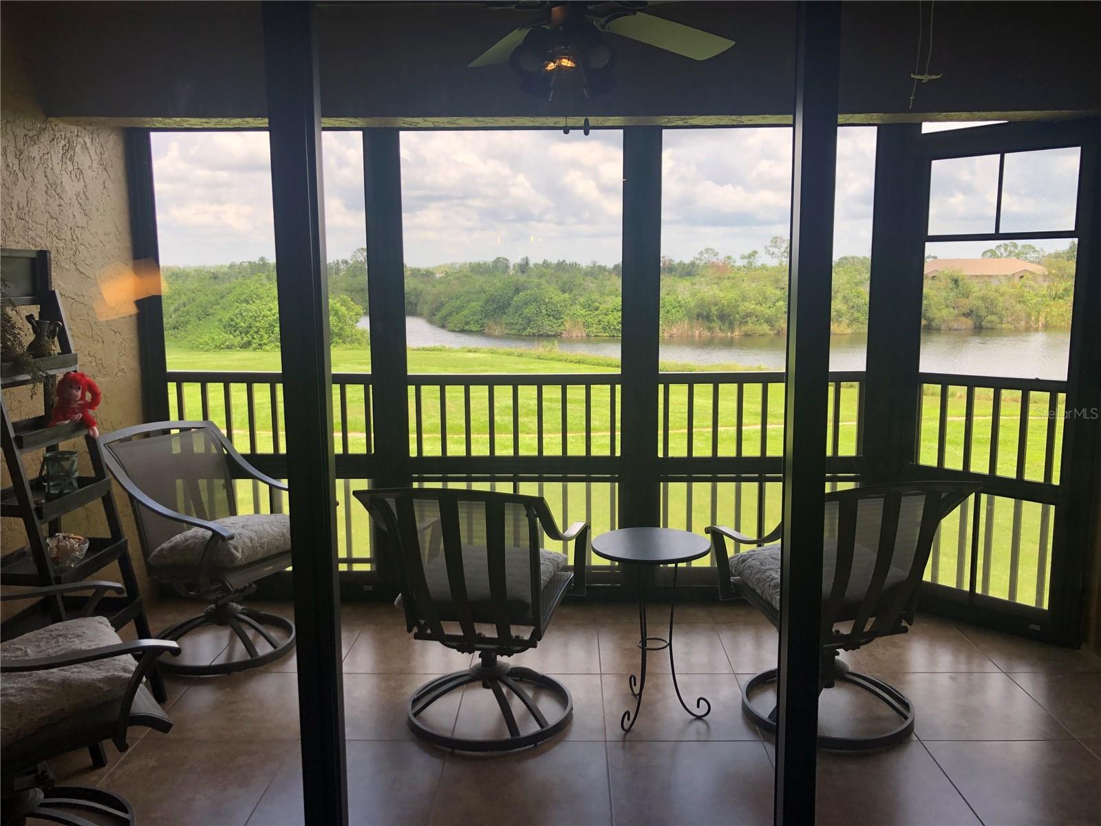 175 Kings Highway #733, Punta Gorda, Florida 33983, 2 Bedrooms Bedrooms, ,2 BathroomsBathrooms,Residential,For Sale,KINGS,C7477465