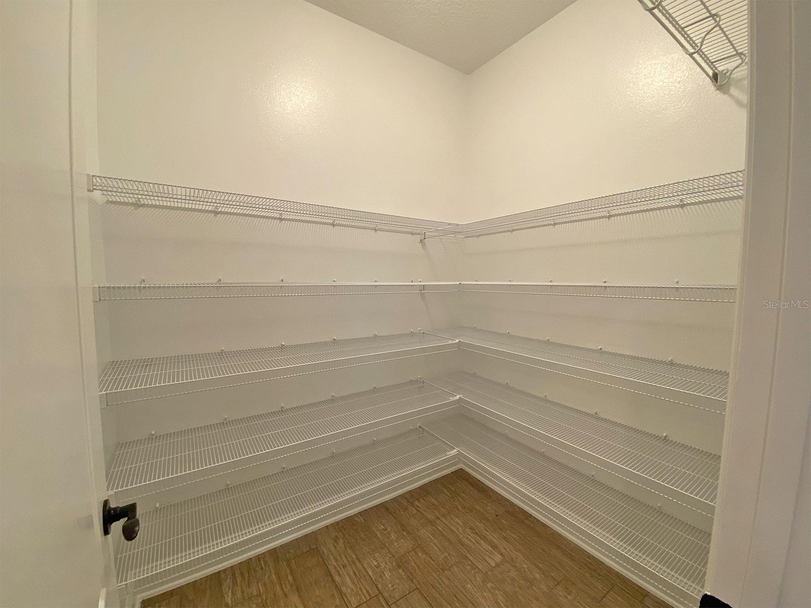 Walk-in Pantry