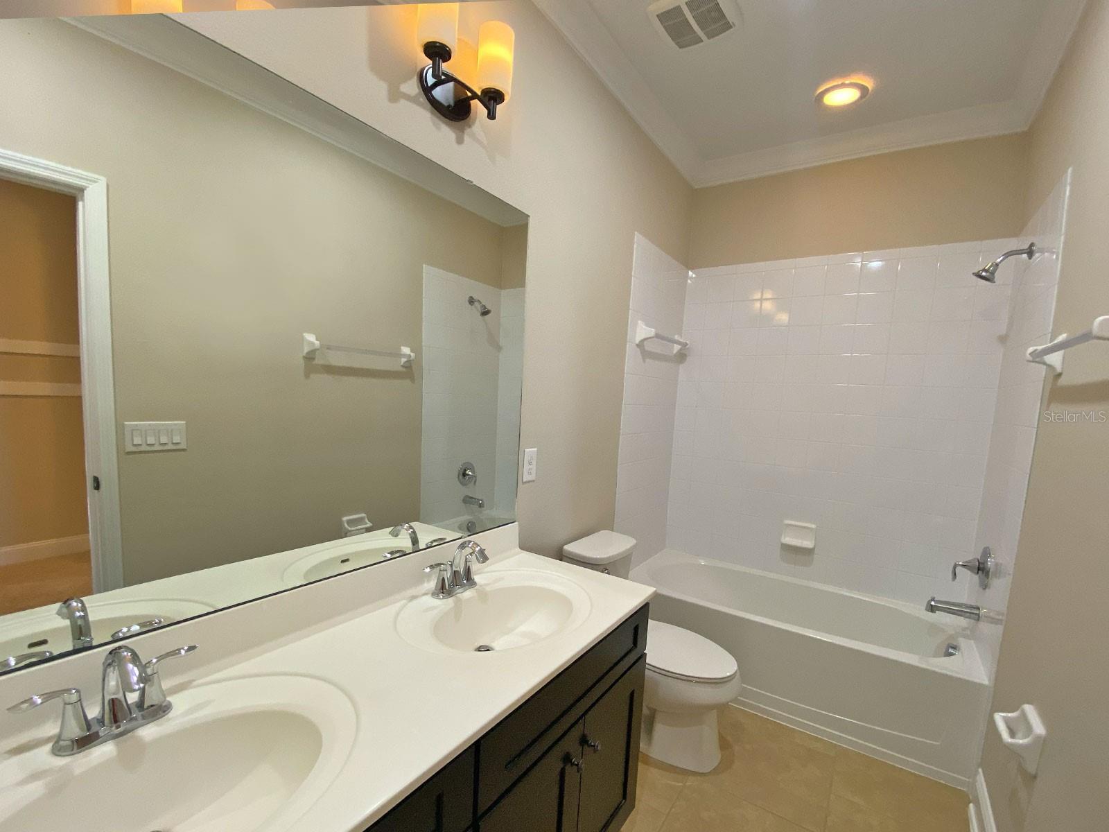 2nd Bathroom