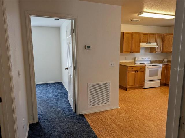 Hall looking to BR 2