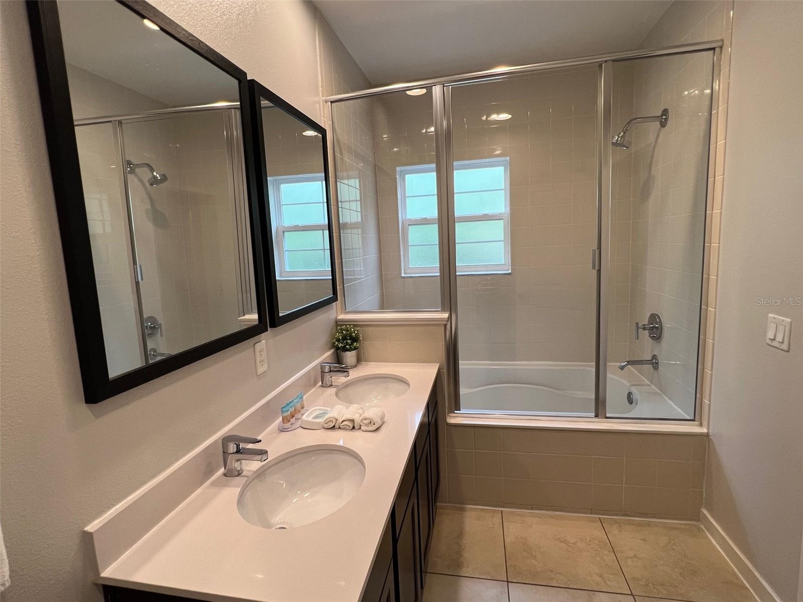 2nd Bathroom