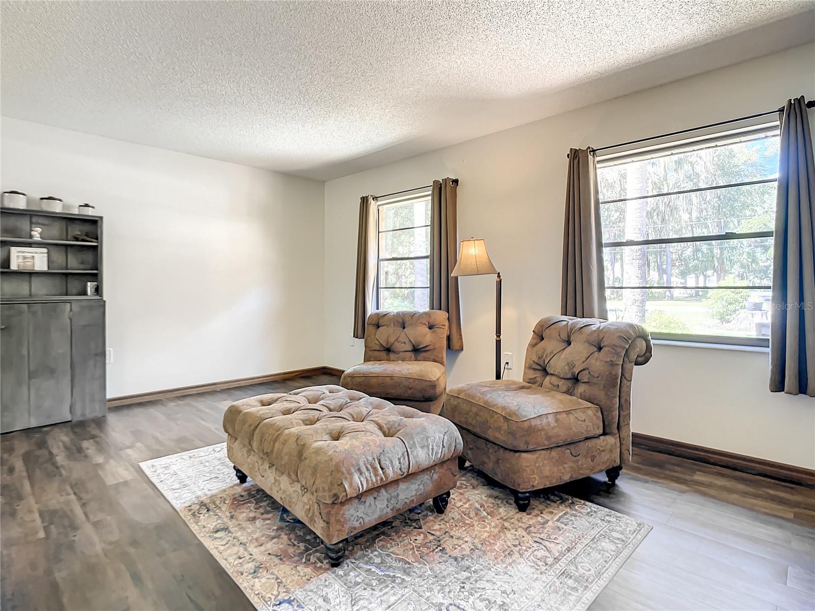 Second Living Area