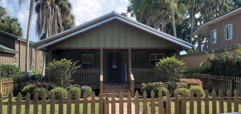 Front of cottage