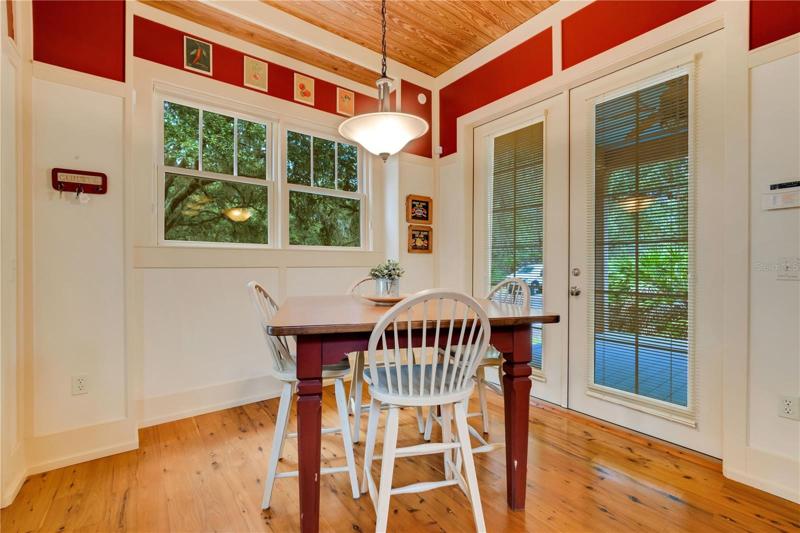 Breakfast Nook