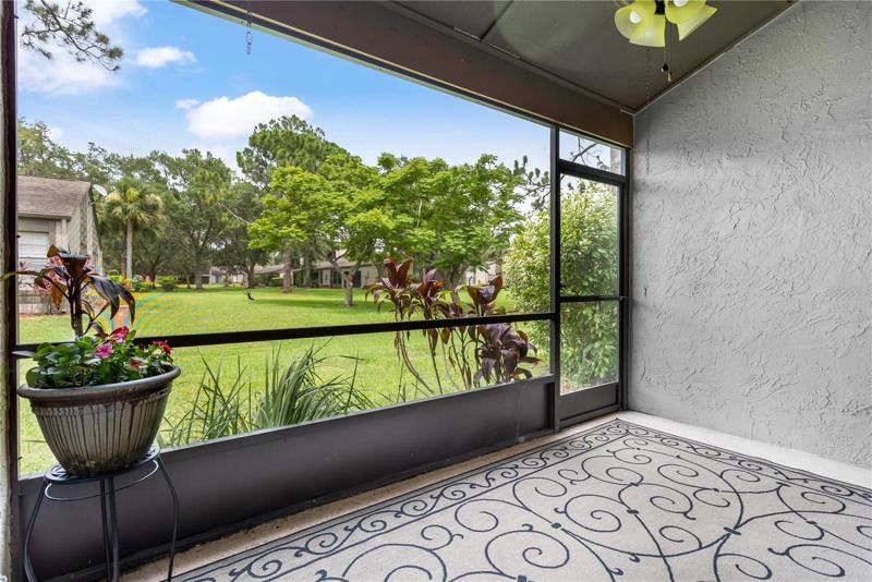 Screened/Covered Patio