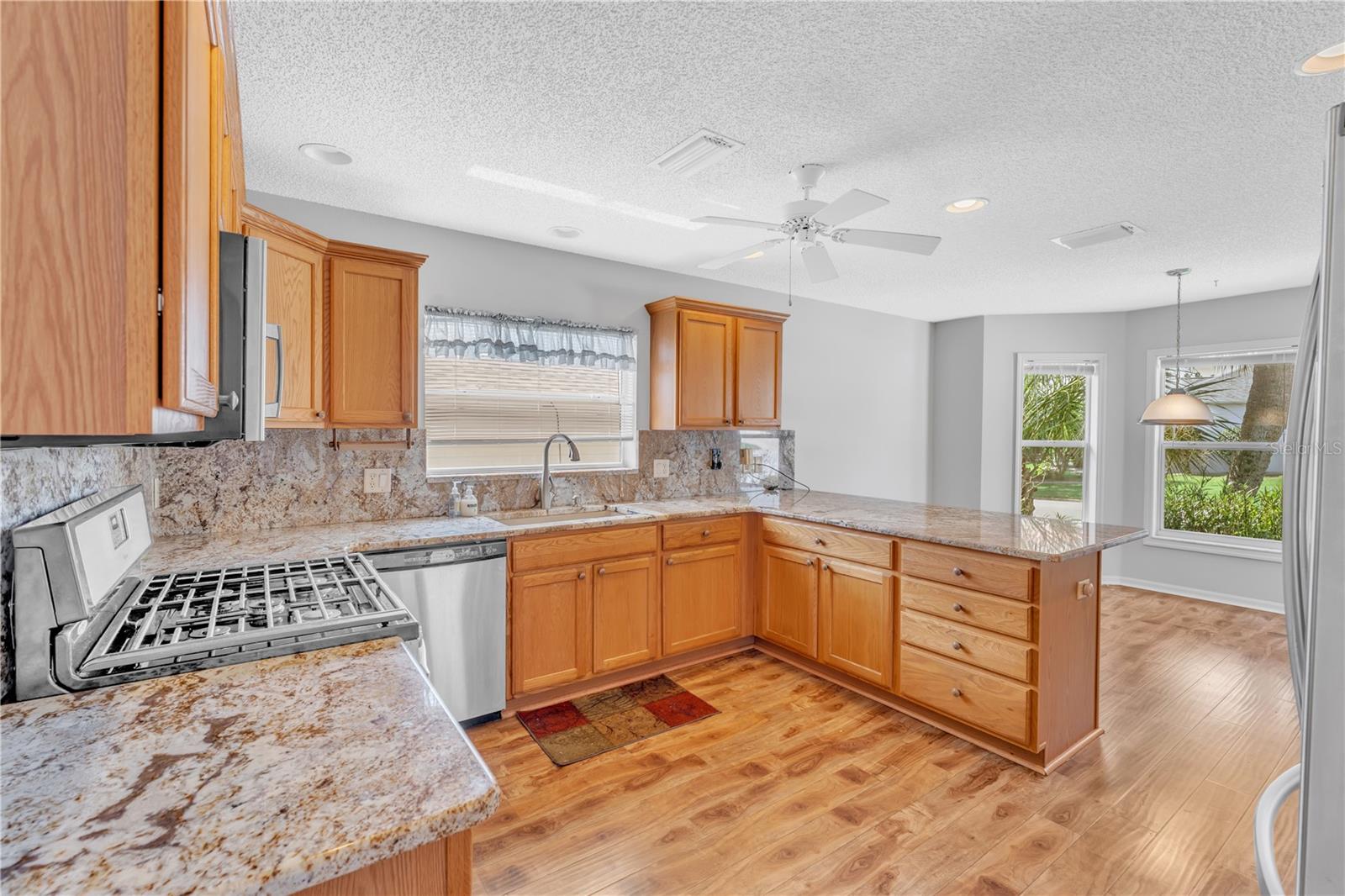 7405 SE 171st Cobblestone Street, The Villages, Florida 32162, 3 Bedrooms Bedrooms, ,2 BathroomsBathrooms,Residential,For Sale,171ST COBBLESTONE,G5070577