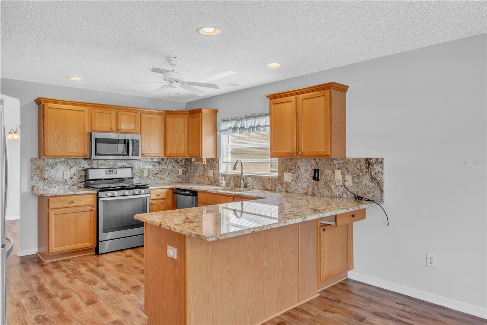 7405 SE 171st Cobblestone Street, The Villages, Florida 32162, 3 Bedrooms Bedrooms, ,2 BathroomsBathrooms,Residential,For Sale,171ST COBBLESTONE,G5070577