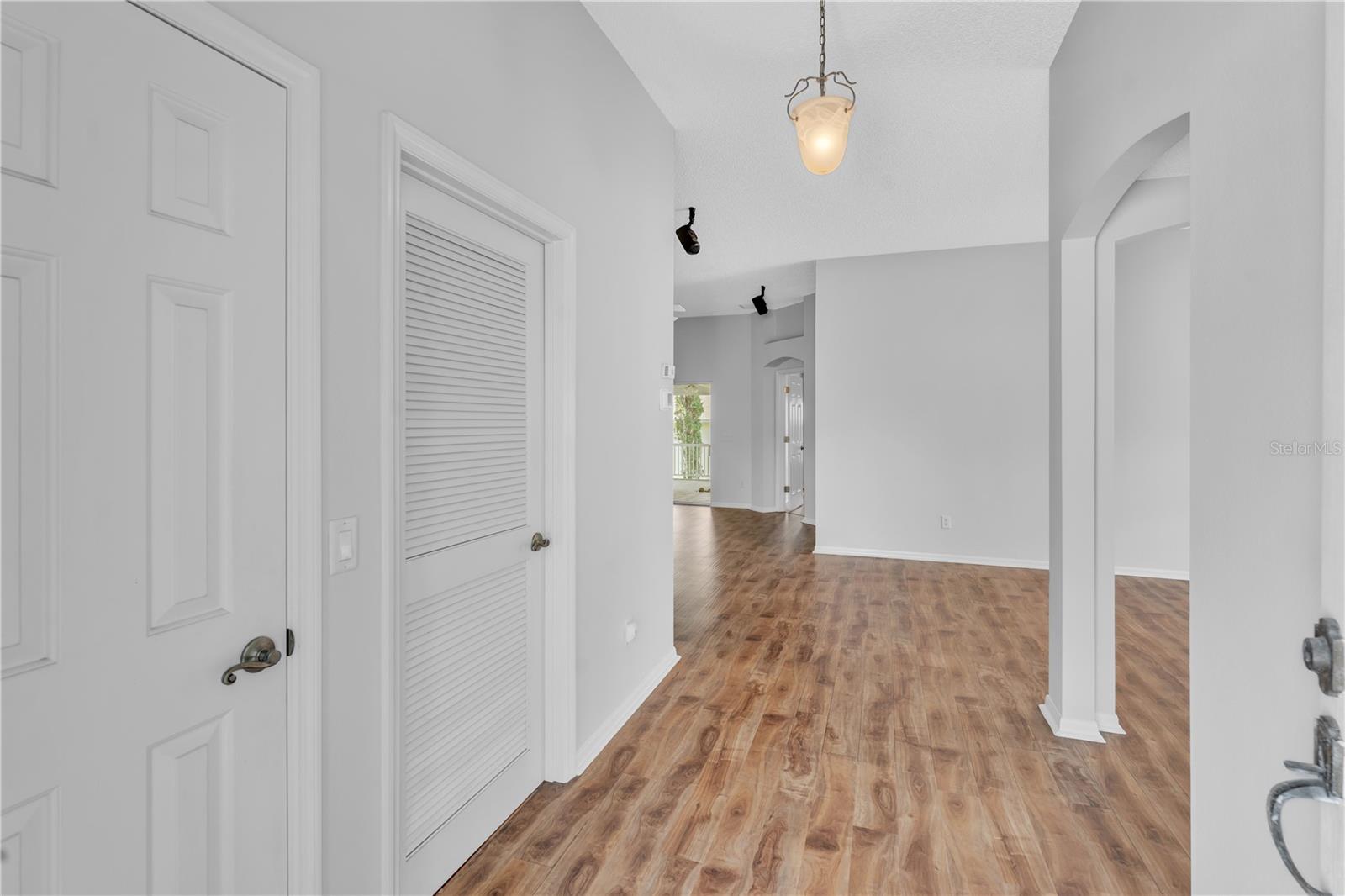 7405 SE 171st Cobblestone Street, The Villages, Florida 32162, 3 Bedrooms Bedrooms, ,2 BathroomsBathrooms,Residential,For Sale,171ST COBBLESTONE,G5070577