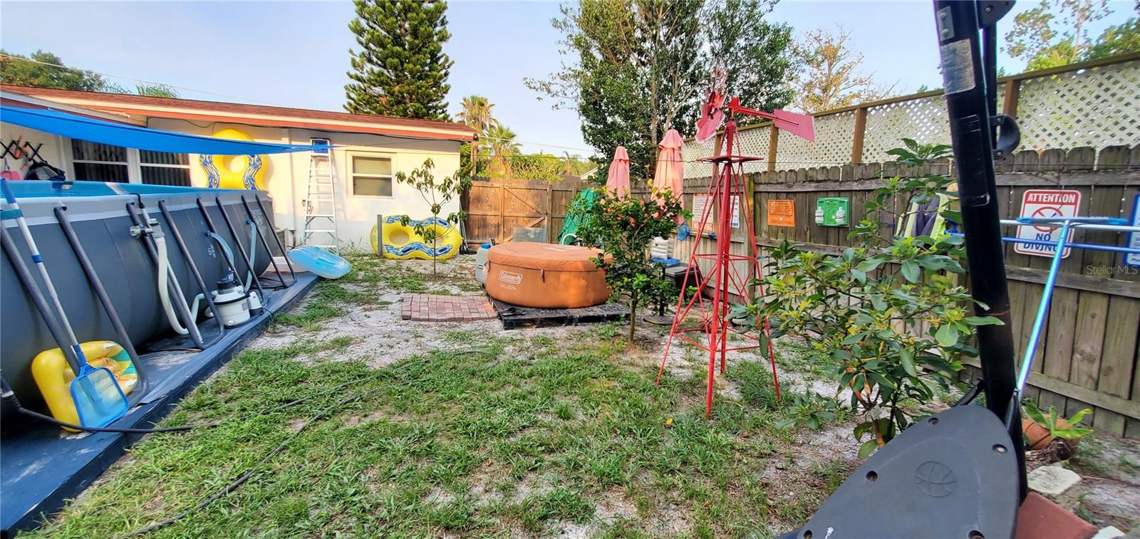609 Gregory Drive, Casselberry, Florida 32707, 3 Bedrooms Bedrooms, ,2 BathroomsBathrooms,Residential,For Sale,GREGORY,S5087389