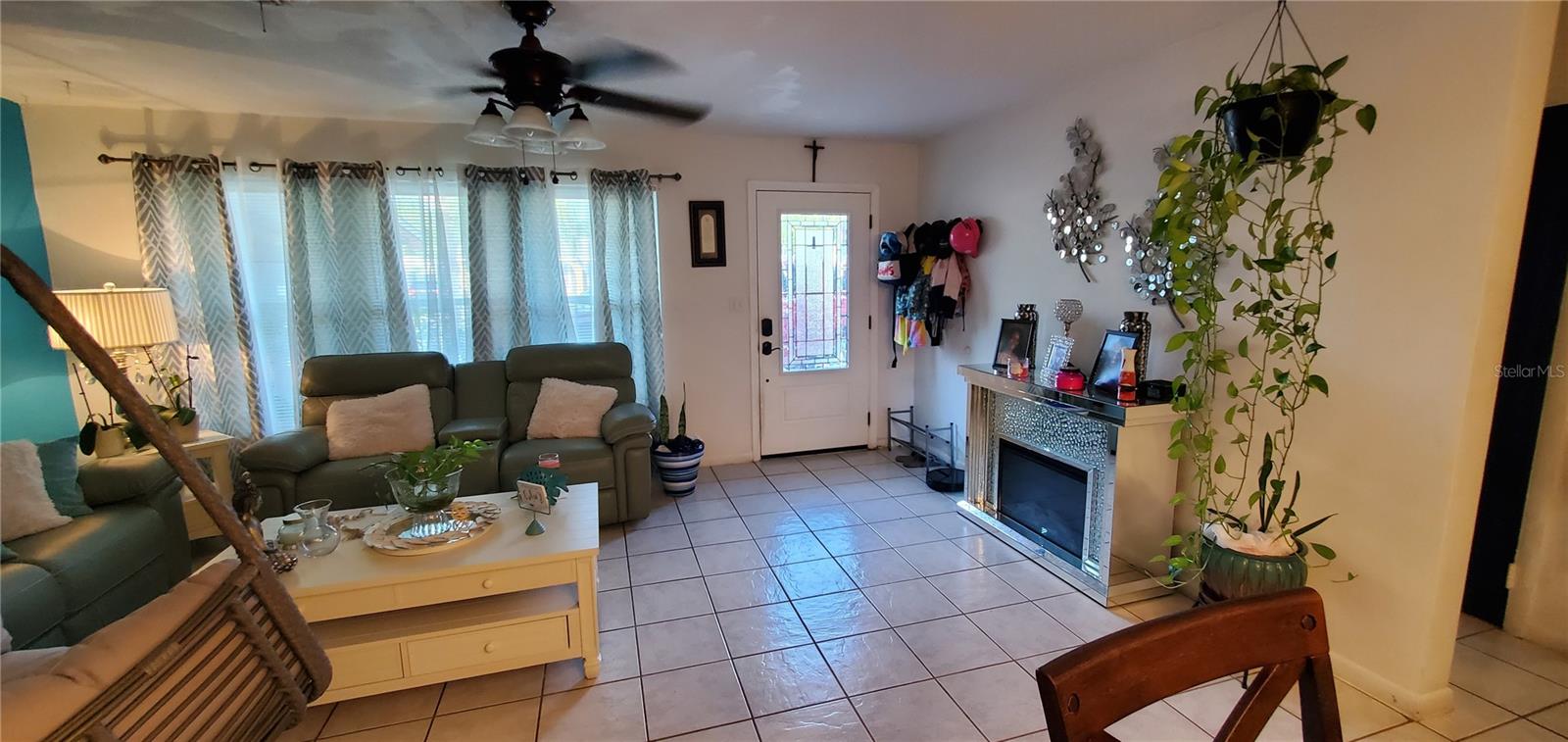 609 Gregory Drive, Casselberry, Florida 32707, 3 Bedrooms Bedrooms, ,2 BathroomsBathrooms,Residential,For Sale,GREGORY,S5087389
