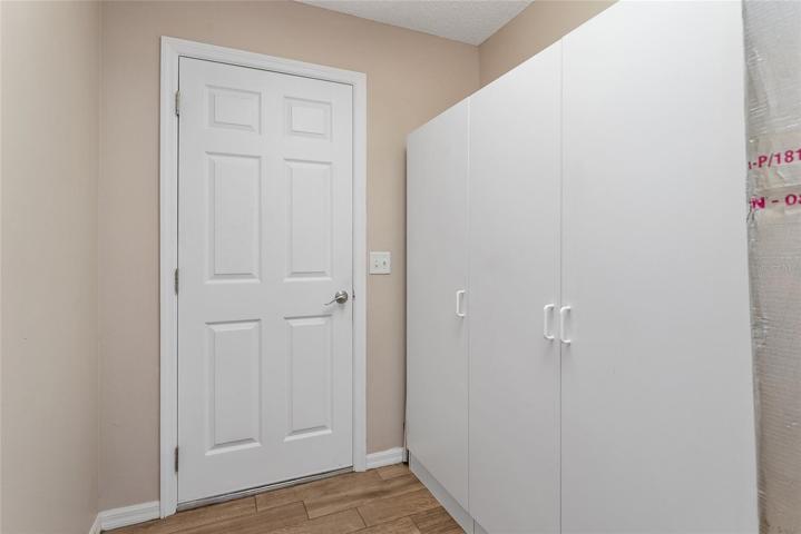 Laundry room/Garage entrance