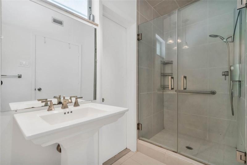 Bathroom #2