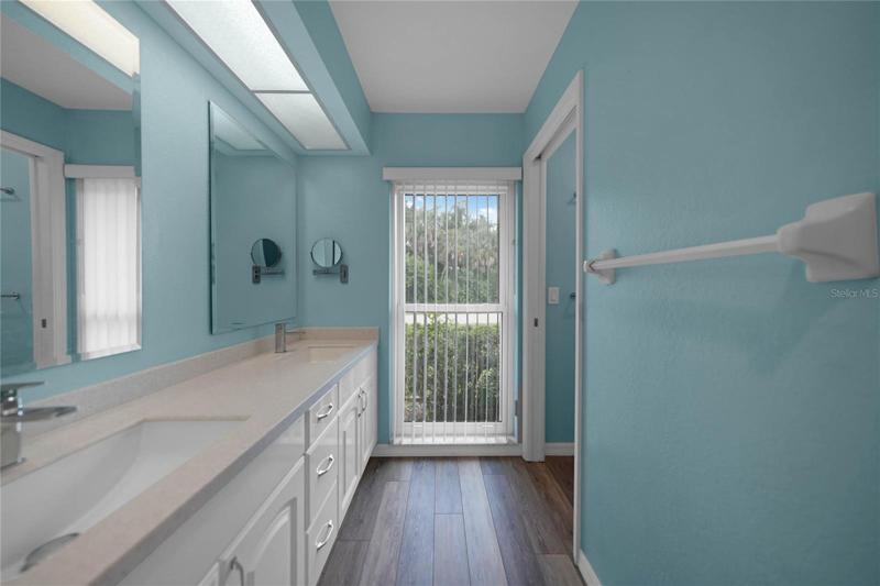 Owners bath