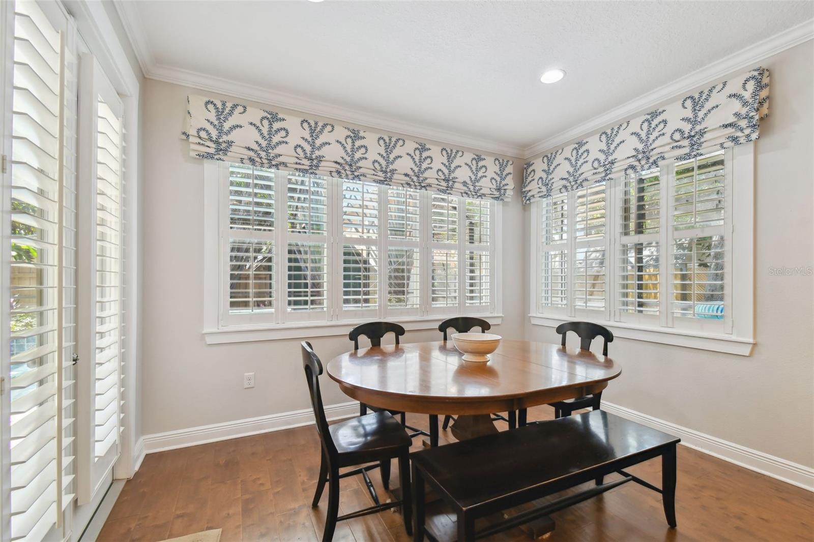 Breakfast Room