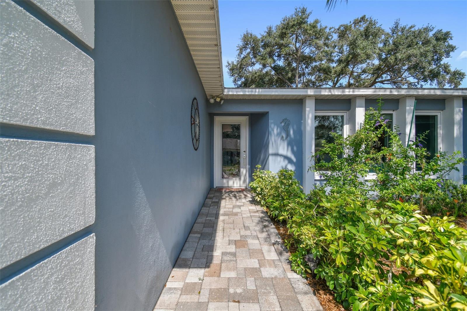 347 Cherry Laurel Dr Palm Harbor
