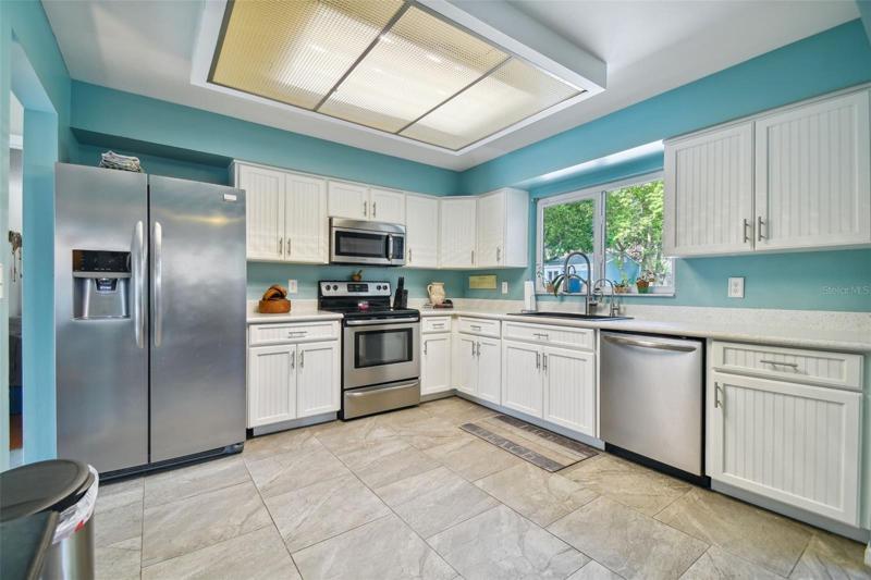 Spacious kitchen area
