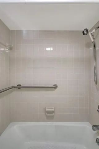 Guest Bathroom, sparkling tiles