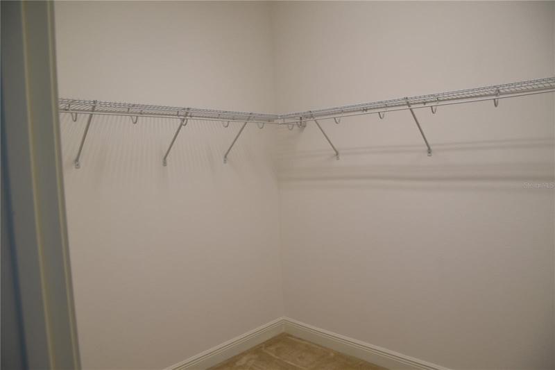Walk-in Closet