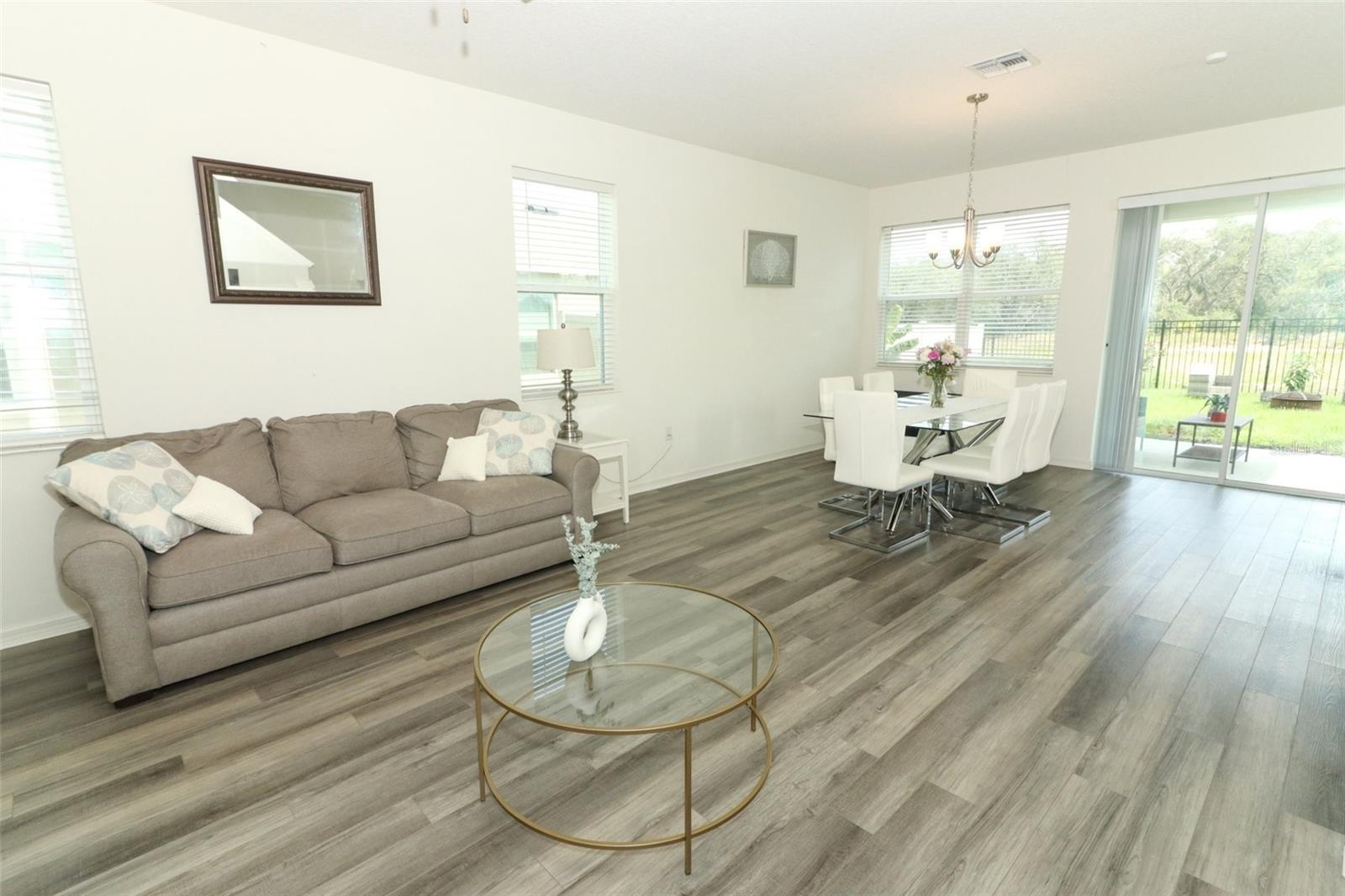 595 Preserve Pointe Boulevard, Davenport, Florida 33837, 4 Bedrooms Bedrooms, ,3 BathroomsBathrooms,Residential,For Sale,PRESERVE POINTE,O6123082