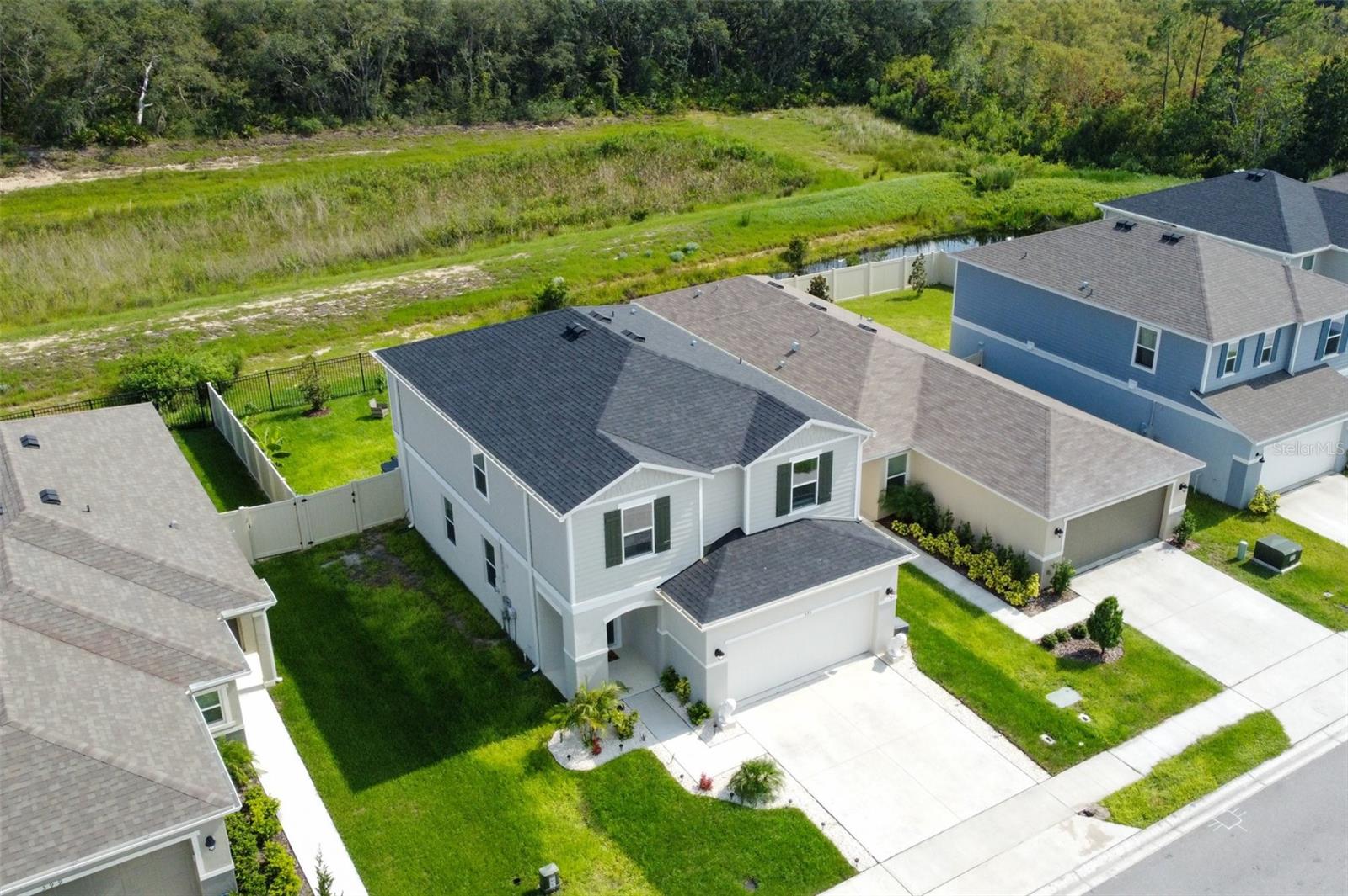 595 Preserve Pointe Boulevard, Davenport, Florida 33837, 4 Bedrooms Bedrooms, ,3 BathroomsBathrooms,Residential,For Sale,PRESERVE POINTE,O6123082