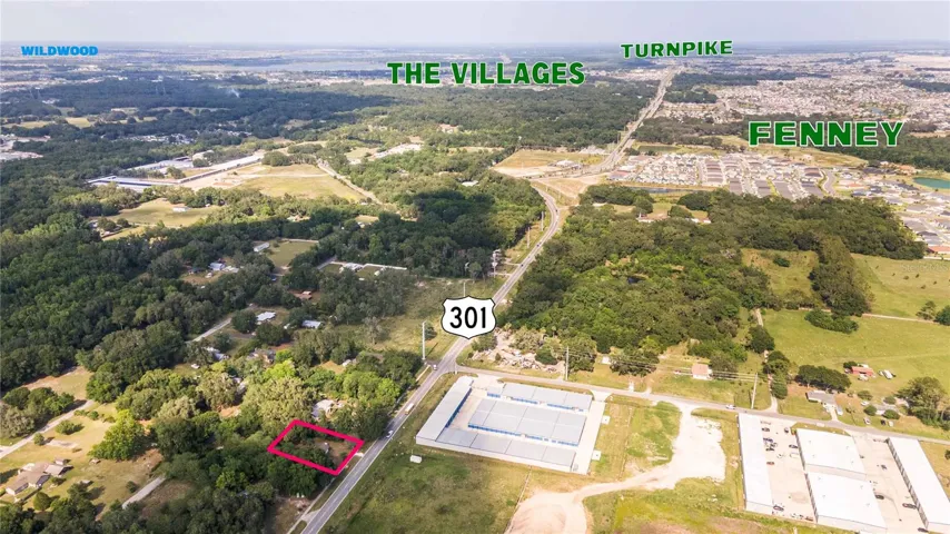 Great location, in close proximity to The Villages