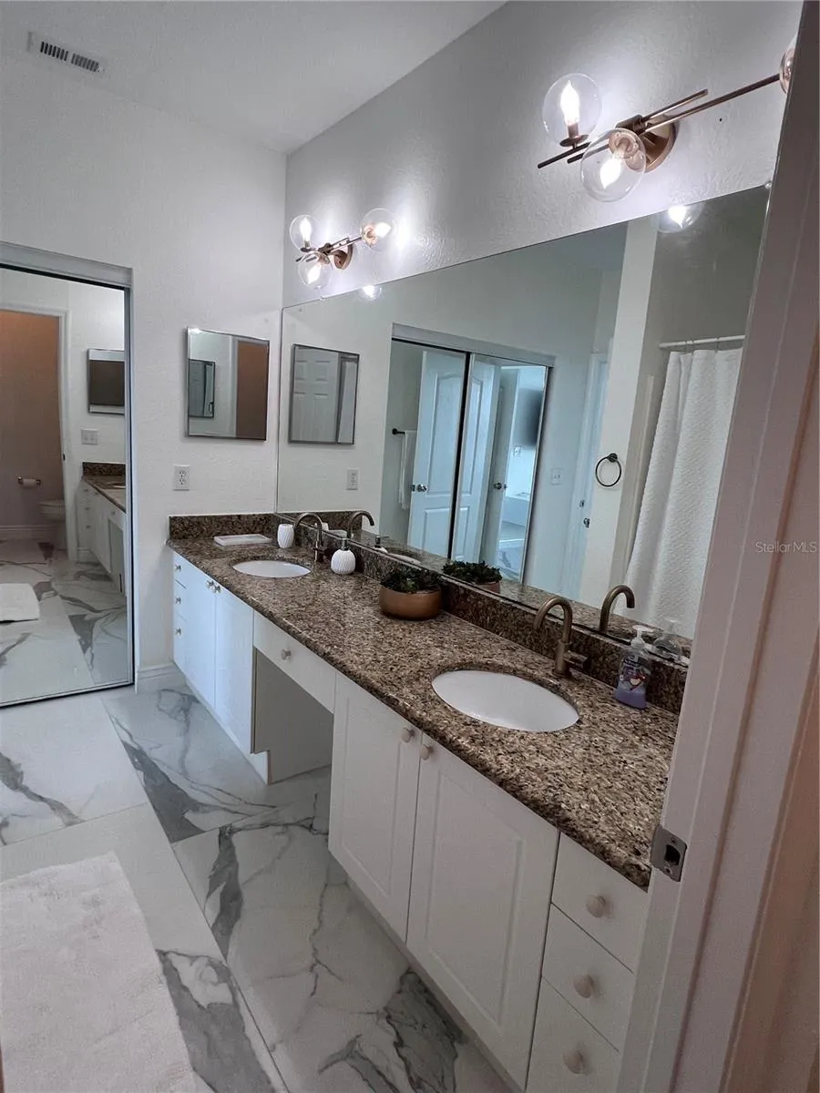 Clearwater, Florida 33764, 2 Bedrooms Bedrooms, 0 ,1 BathroomBathrooms,Residential Lease,For Rent,VIA CAPRI,0,T3456335
