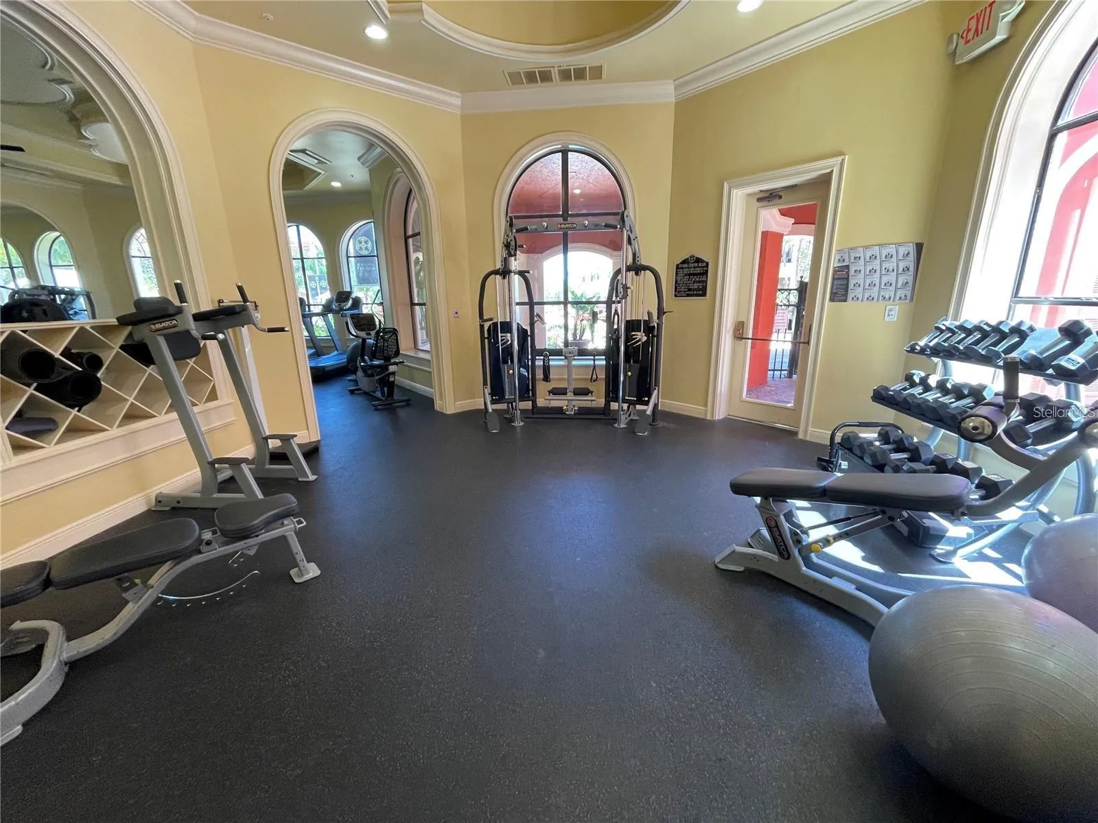 Clearwater, Florida 33764, 2 Bedrooms Bedrooms, 0 ,1 BathroomBathrooms,Residential Lease,For Rent,VIA CAPRI,0,T3456335