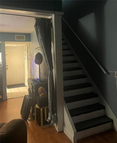 STAIRS TO BEDROOM