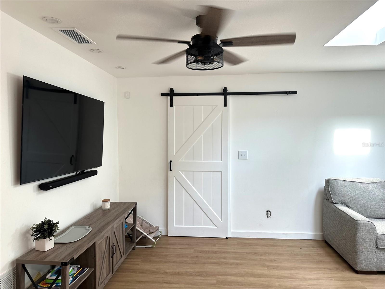 5400 Ferrol Drive, Winter Park, Florida 32792, 3 Bedrooms Bedrooms, ,2 BathroomsBathrooms,Residential,For Sale,FERROL,O6123208