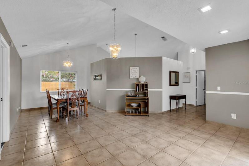 Living/Dining Room