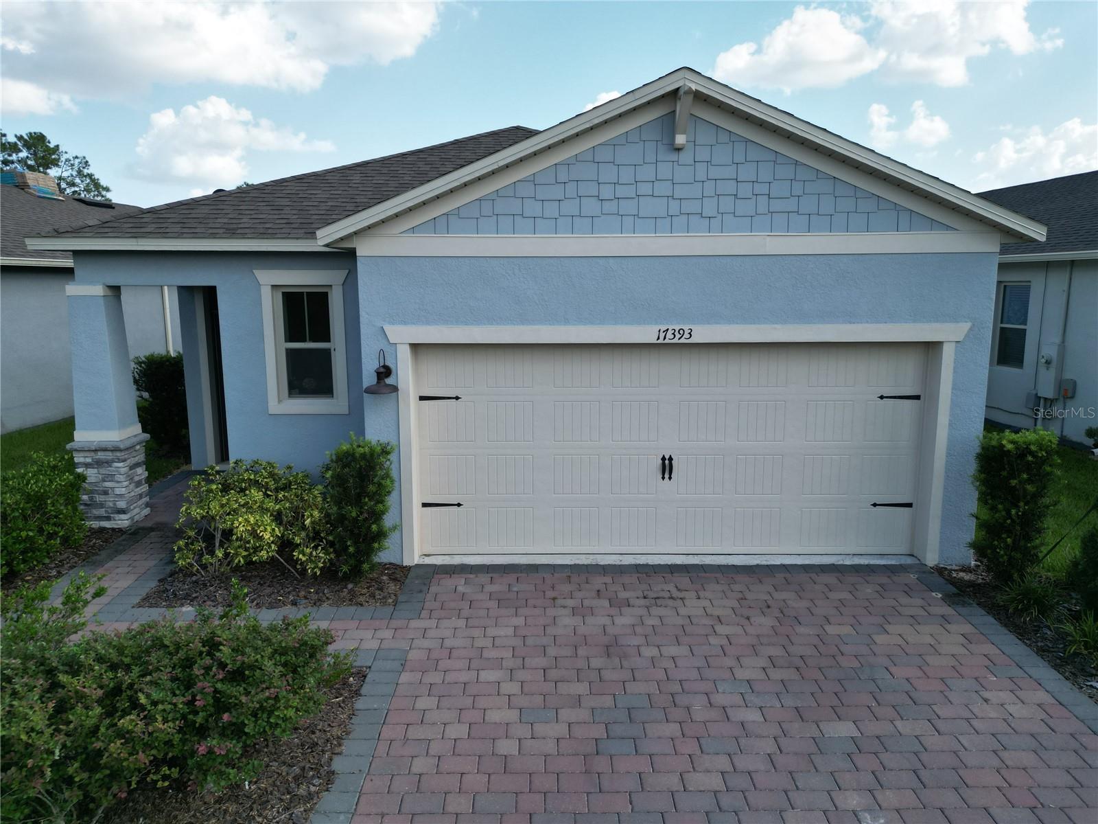 17393 Blazing Star Circle, Clermont, Florida 34714, 3 Bedrooms Bedrooms, ,2 BathroomsBathrooms,Residential,For Sale,BLAZING STAR,O6123225