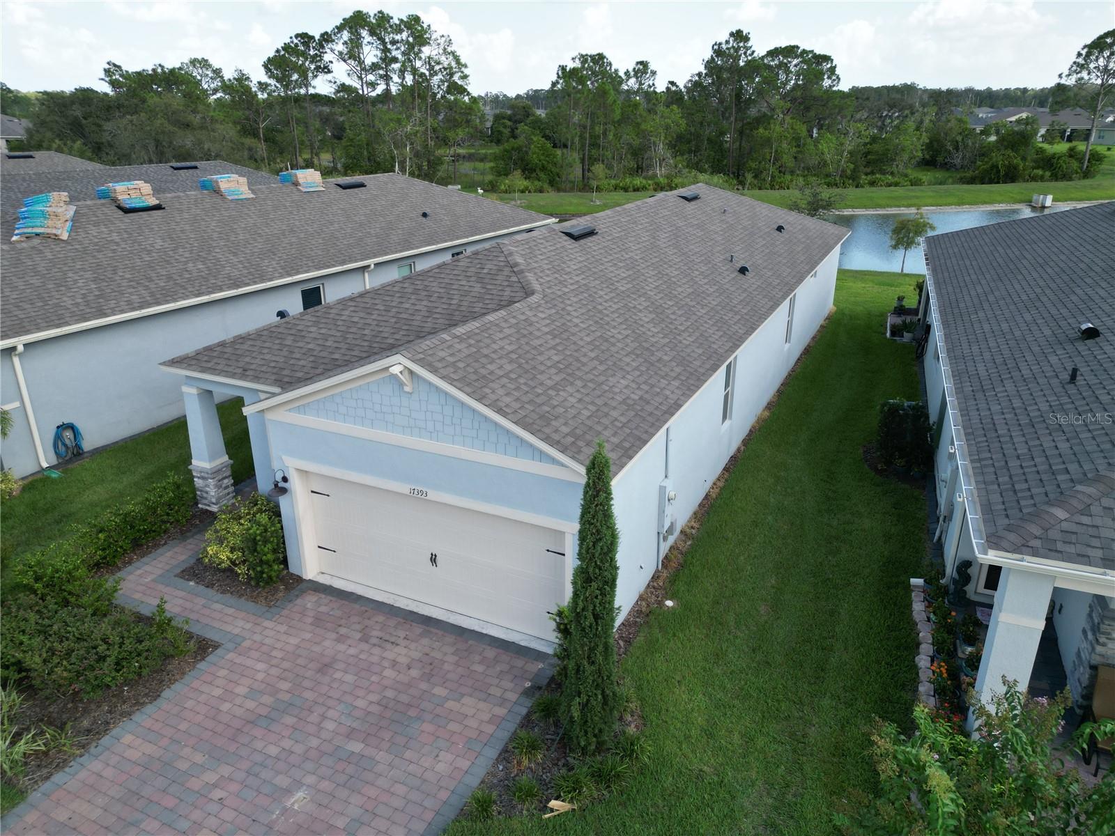 17393 Blazing Star Circle, Clermont, Florida 34714, 3 Bedrooms Bedrooms, ,2 BathroomsBathrooms,Residential,For Sale,BLAZING STAR,O6123225