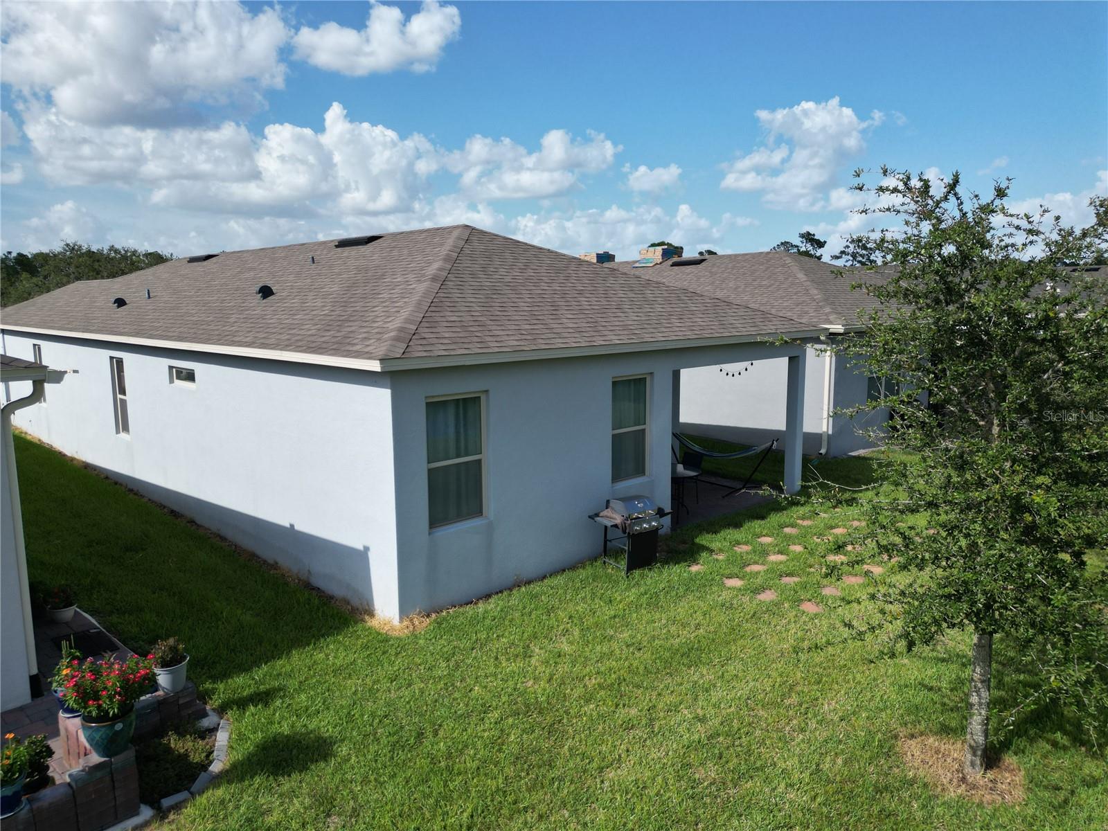 17393 Blazing Star Circle, Clermont, Florida 34714, 3 Bedrooms Bedrooms, ,2 BathroomsBathrooms,Residential,For Sale,BLAZING STAR,O6123225