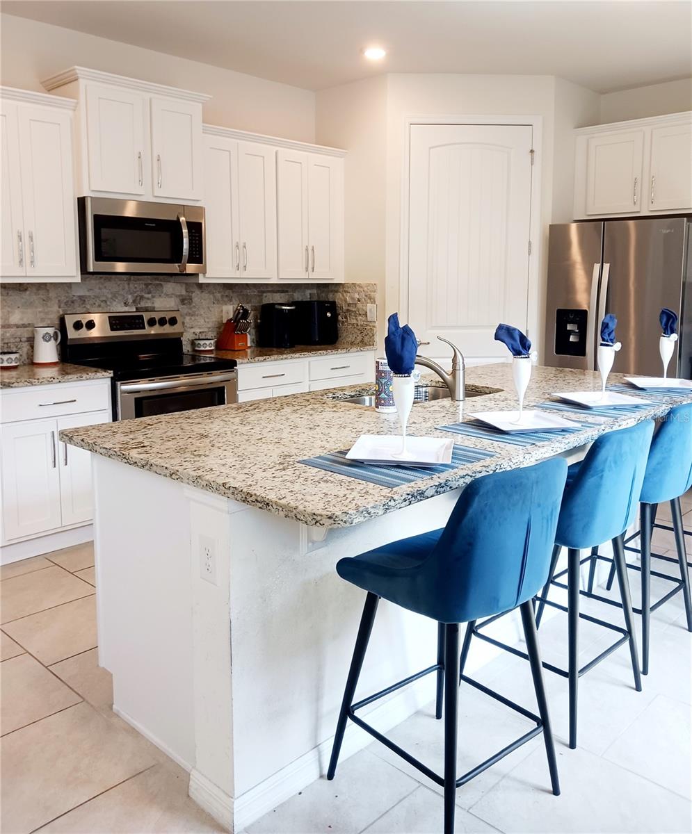 17393 Blazing Star Circle, Clermont, Florida 34714, 3 Bedrooms Bedrooms, ,2 BathroomsBathrooms,Residential,For Sale,BLAZING STAR,O6123225